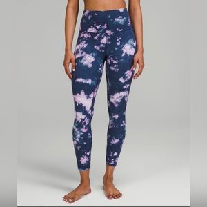 Lululemon - Size 12
